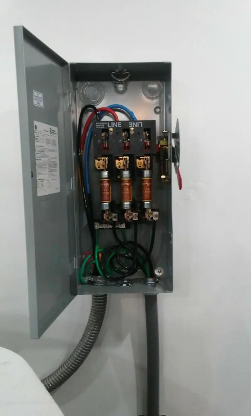 Three-phase disconnect switch installed for Electrical Wiring & Rewiring in Scissors